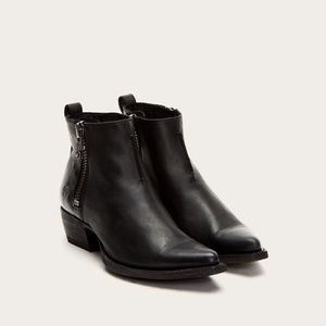 Frye Sacha Moto Shortie